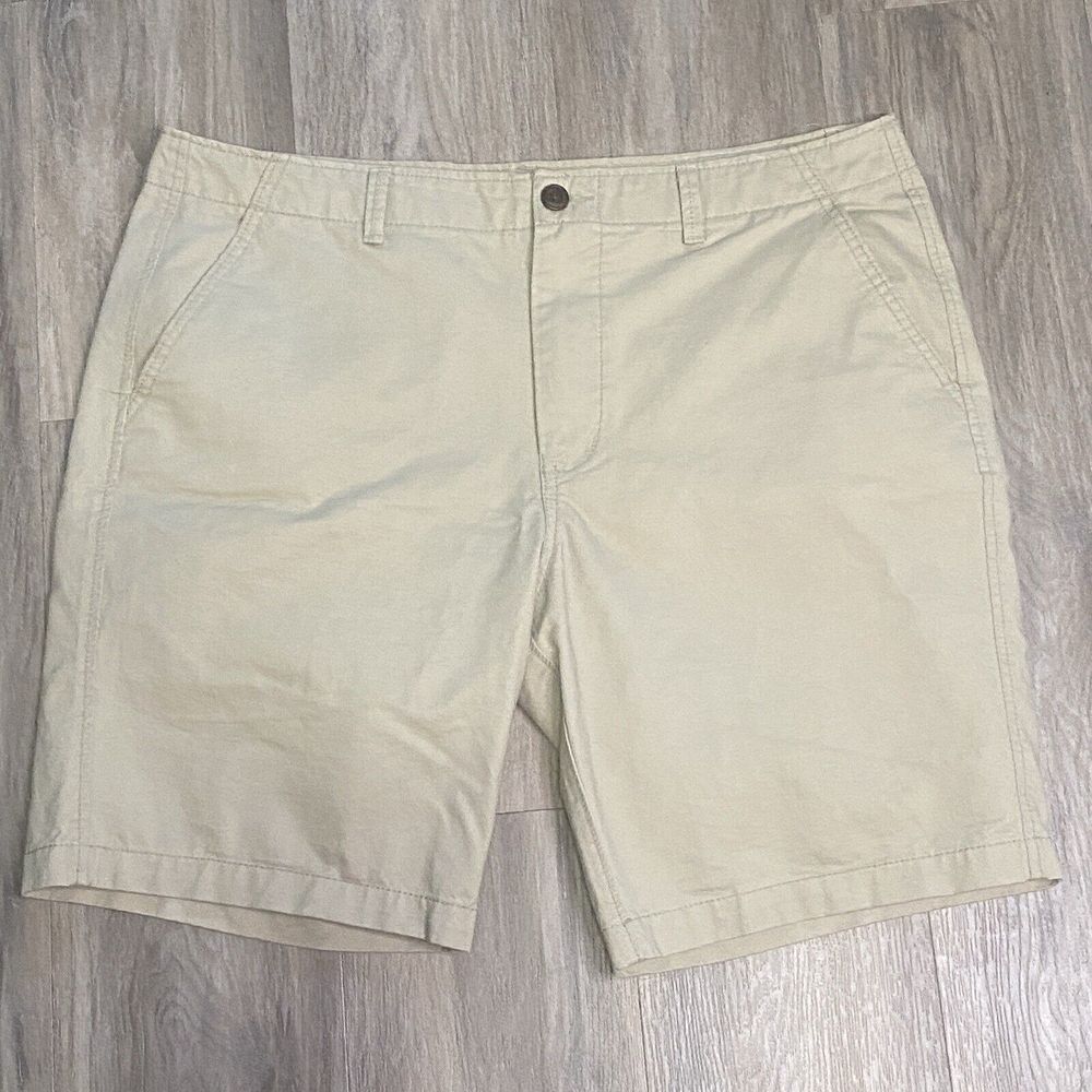 Aeropostale Men's Tan Khaki Flat Front Chino Cotton Casual Shorts Size 36